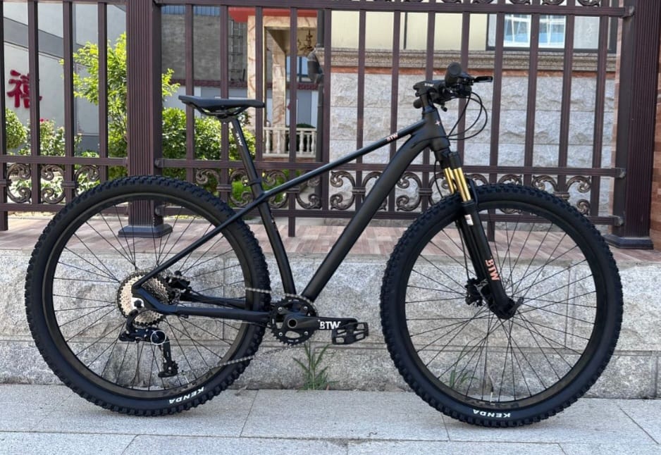 27.5 and 29 inch aluminum mountain bike  